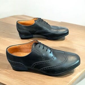 New w/o Box Wolf & Shepherd Senna wingtip Leather Upper Lace Up Shoes Size 9.5
